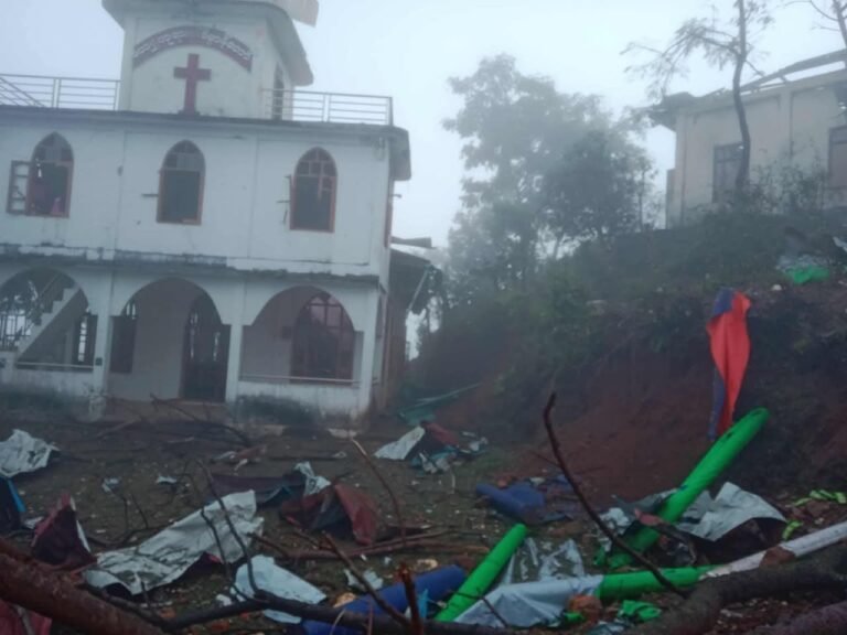 မတူပီမြို့ပေါ်ရှိ ပြည်သူ့ဆေးရုံအနီး လေကြောင်းတိုက်ခိုက်ခံရ