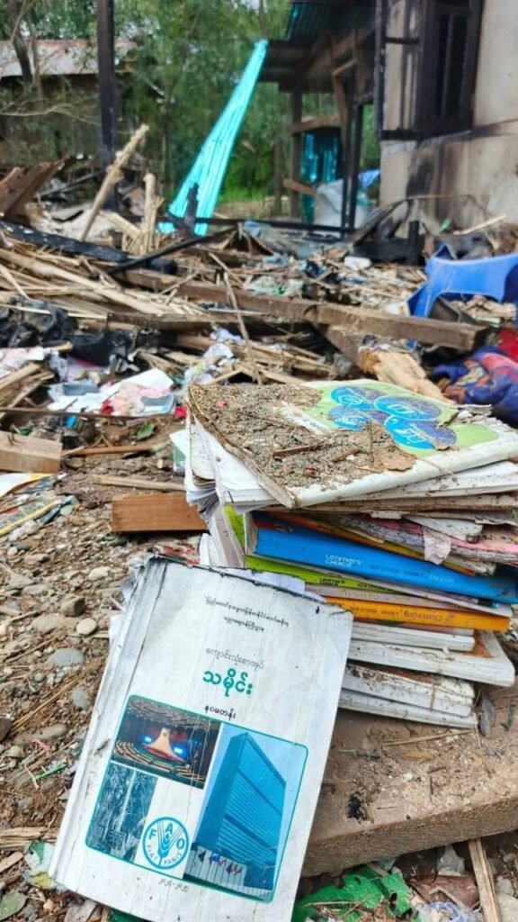 မင်းတပ်မှာ ပြည်သူ့အခြေပြုကျောင်းတွေကို လေကြောင်းမှ ဦးတည်တိုက်ခိုက်၍ ကျောင်းအားလုံးခေတ္တပိတ်