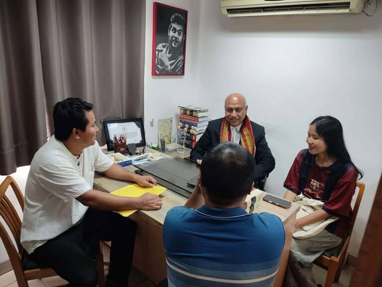 မြန်မာဒုက္ခသည်များအား Exit Permit အတွက် ရူပီး ၅ သိန်း တောင်းခံမှု အထောက်အထားရှိပါက Delhi High Court သို့တင်ပြပေးမည်ဟု ရှေ့နေကြီး Dr. Ashok Agarwal ပြော